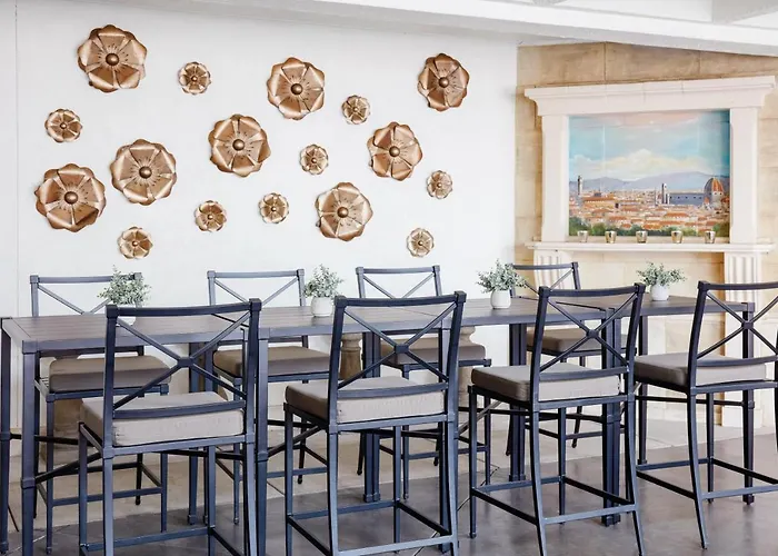The Lodge At Healdsburg, Tapestry Collection By Hilton
