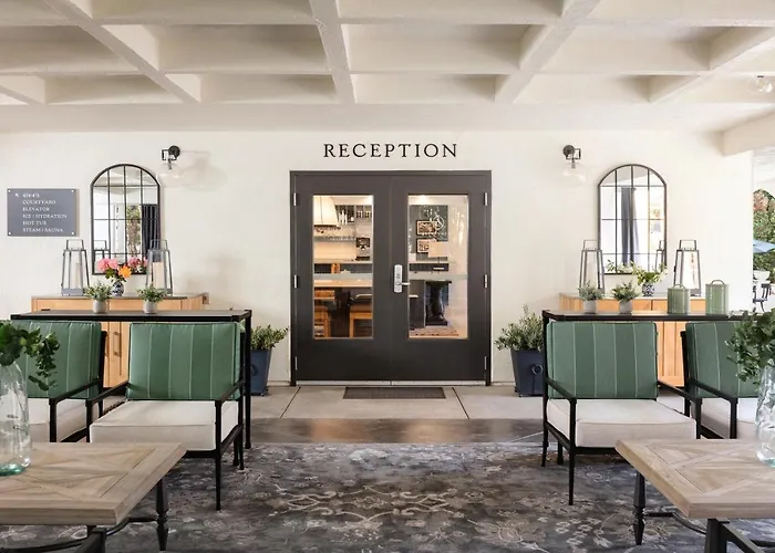 The Lodge At Healdsburg, Tapestry Collection By Hilton