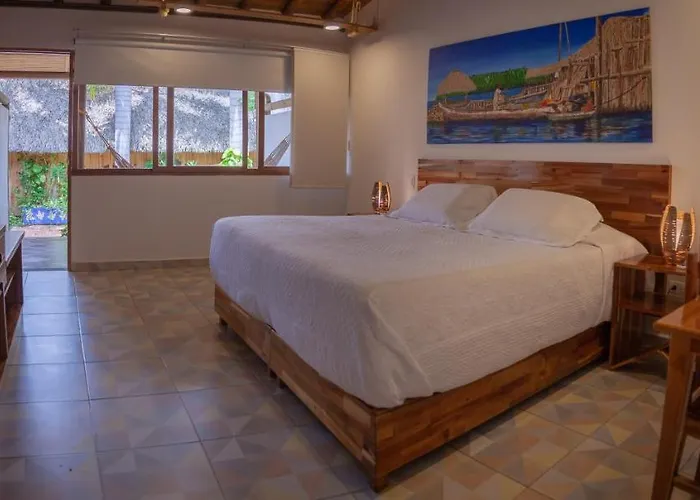 Hotel Punta Faro