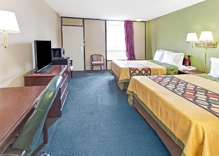 Super Inn & Suites Carrollton