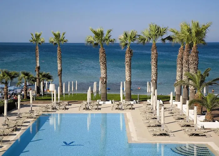 Vrissiana Boutique Beach Hotel