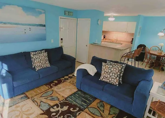 T11 Downstairs King Bed Ocean Walk Resort Close To Tennis Courts And Back Pool