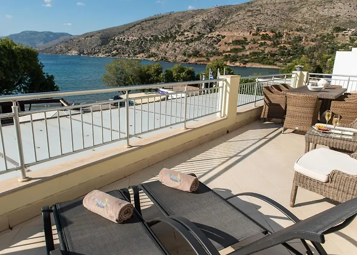 Almiriki Chios Rooms & Apartments