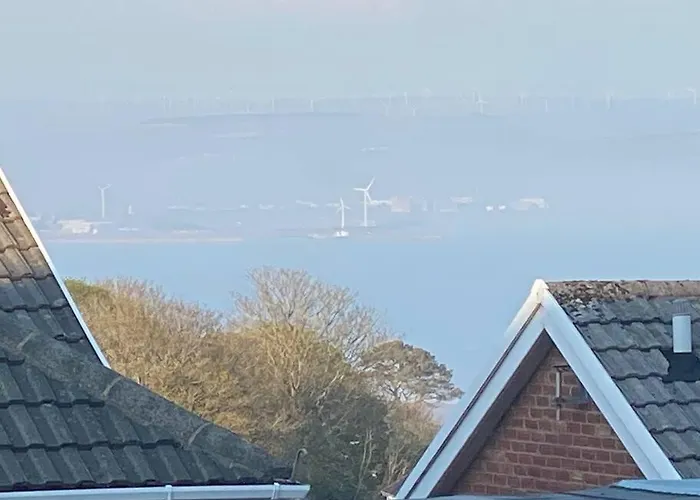 Luxury Mumbles View Studio Apartment