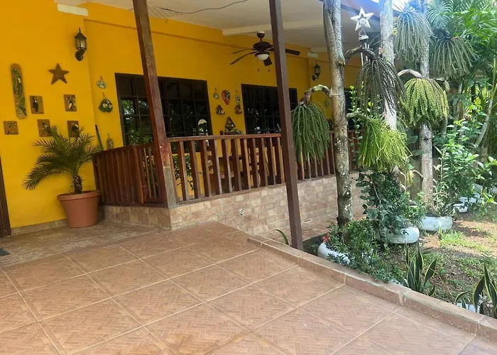 HOTEL Ecológico BLUEROCK
