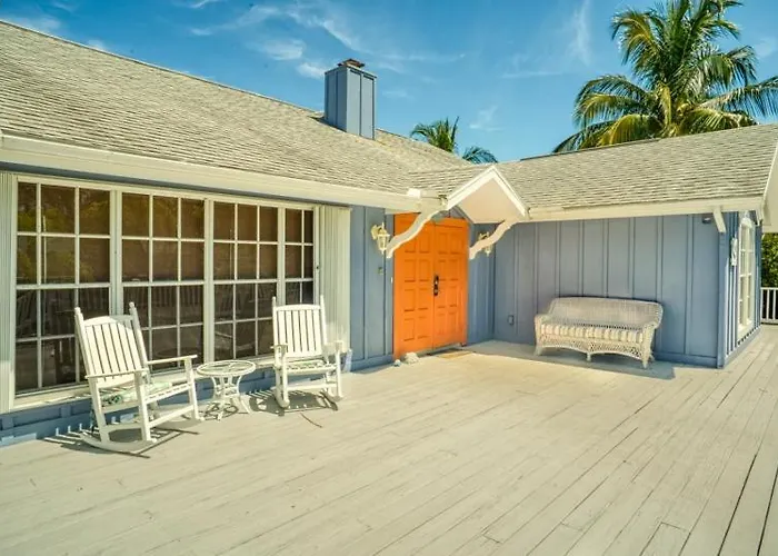 Baywatch Casa Home