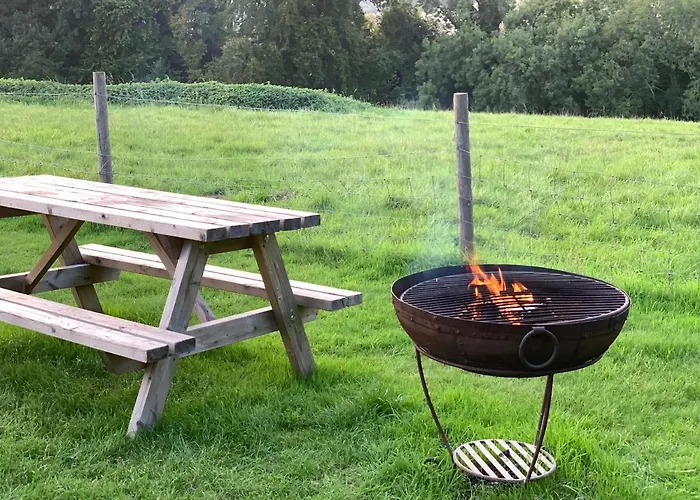 Home Farm Radnage 8 Glamping Bell Tent, With Log Burner And Fire Pit