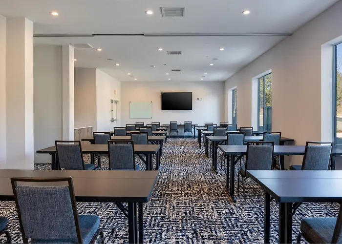 Towneplace Suites By Marriott Canton Riverstone Parkway
