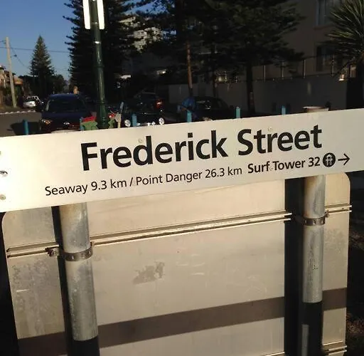 Freddies Pet-Friendly Apt Steps To Beach