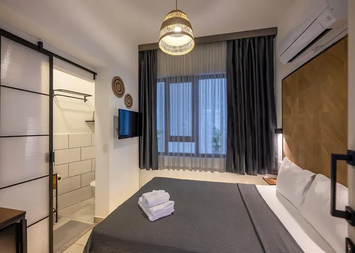 The Easy Rooms Verandah