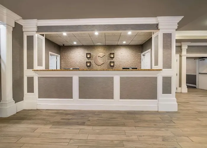 Comfort Inn & Suites Plattsburgh - Morrisonville