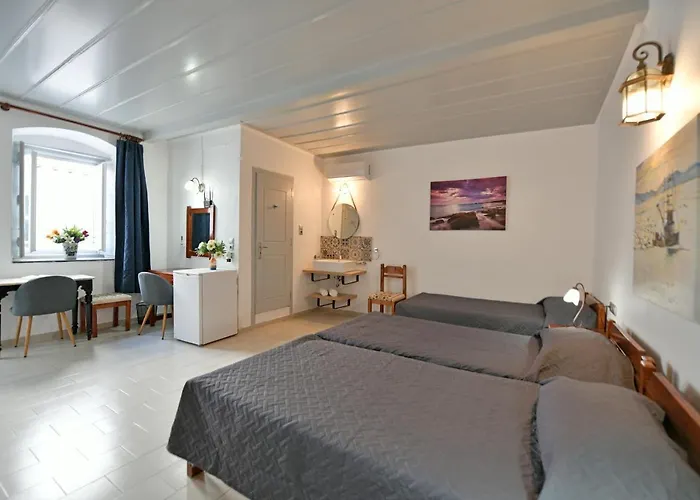 Delfini Hotel