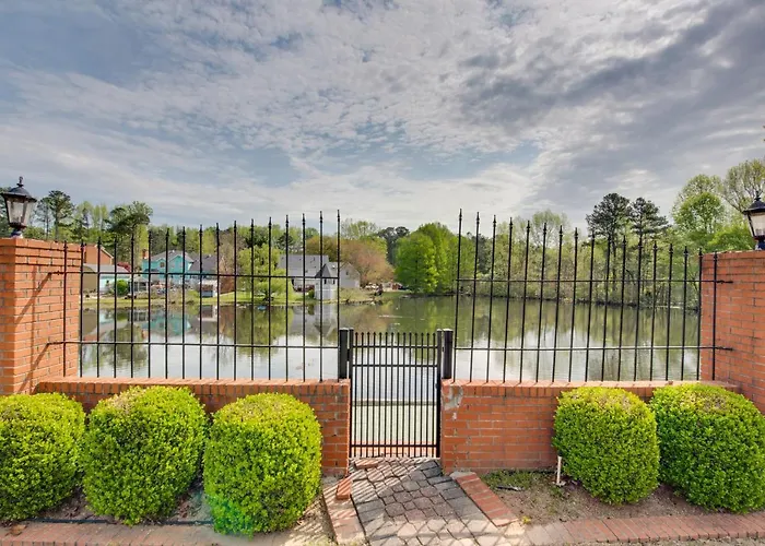 Douglasville Lake Home W/ Private Pool + Gazebo!