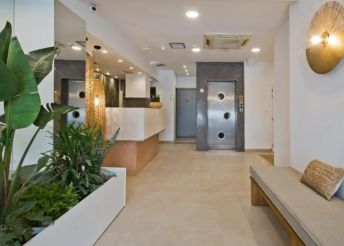 Diana Art Boutique Hotel