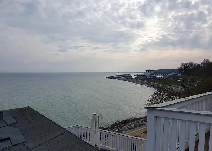 Faehrblick - Pension Direkt Am Wasser