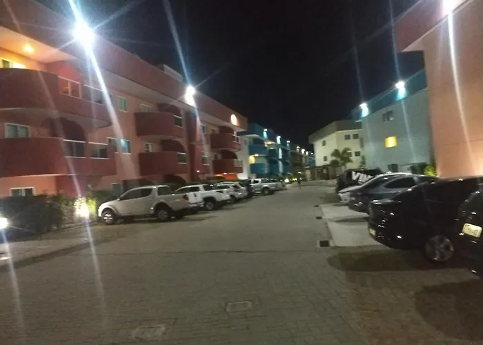 Apartamento no Golden Lake - pé na areia, agua de côco e cervejinha