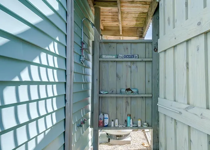 Charming Surf City Beach House - Walk To Ocean!
