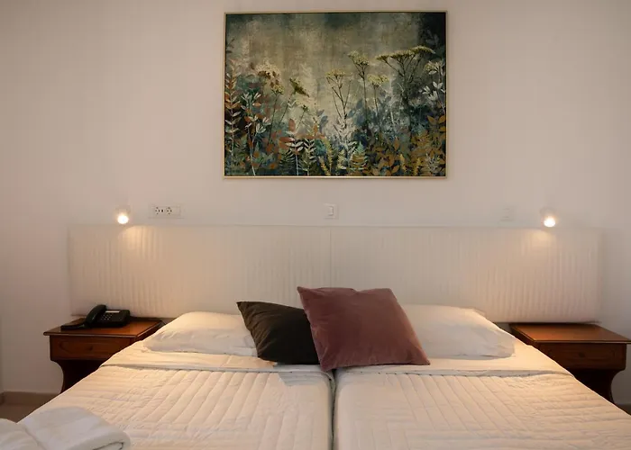 Sea Breeze Hotel