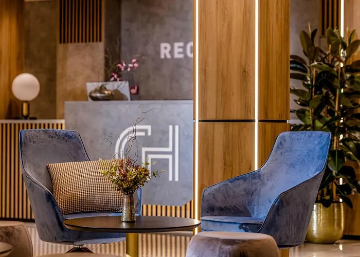 Hotel Holiday
