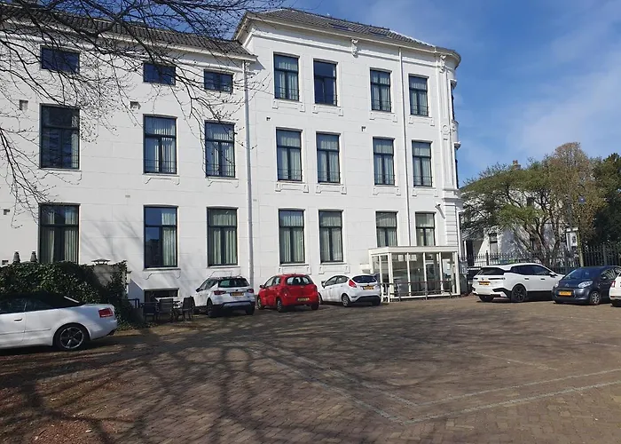 Hotel Lion D'Or