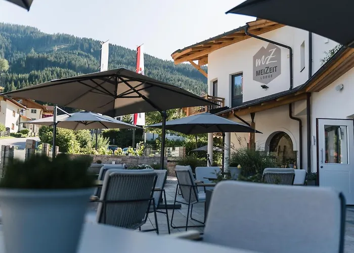 Meizeit Lodge