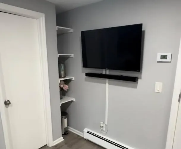 Cozy Studio With 1 Bed & Comfy Sofa Bed