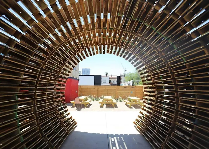 Dtph Modern Designer Studio - Pool & Parking -