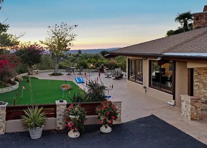 Elevado Hills Family Getaway ~ Pool ~ Games ~ Pkg!