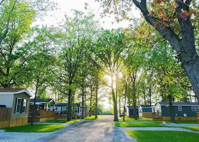 Falcon Cottages