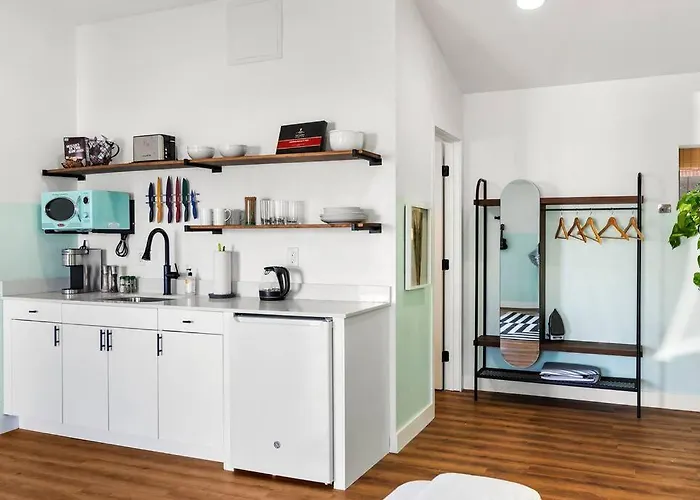 Pohaku Paea Studio Suite.Nui