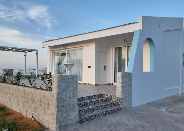 Holiday Beach Resort
