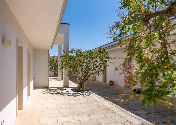 Corte Dei Melograni Hotel Resort