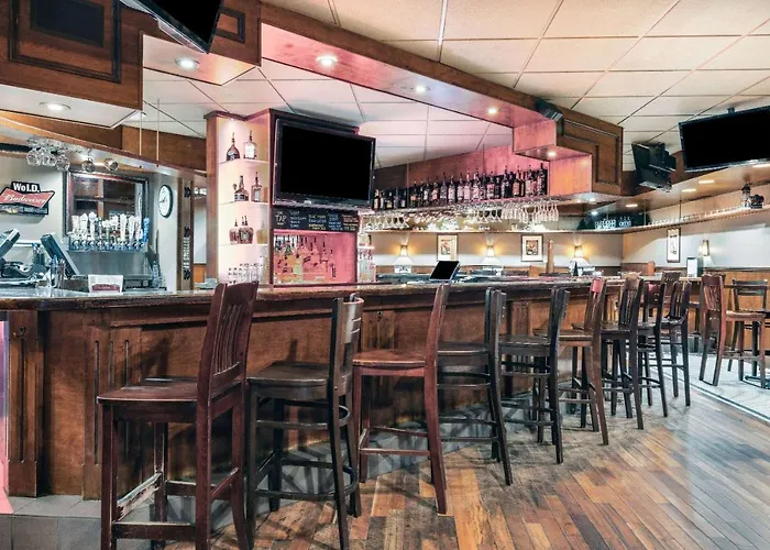 Americinn By Wyndham Duluth South Proctor Black Woods Event Ctr