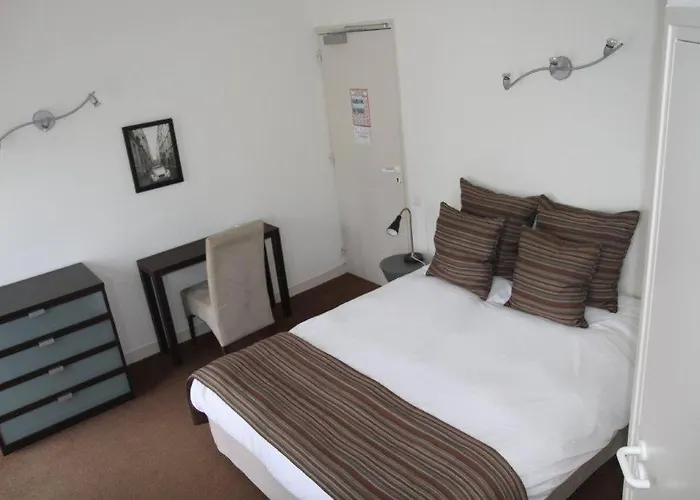Hotel Le Suroit
