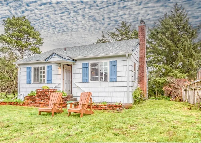 Cute Manzanita Beach House Mca 749 - Meredith Lodging