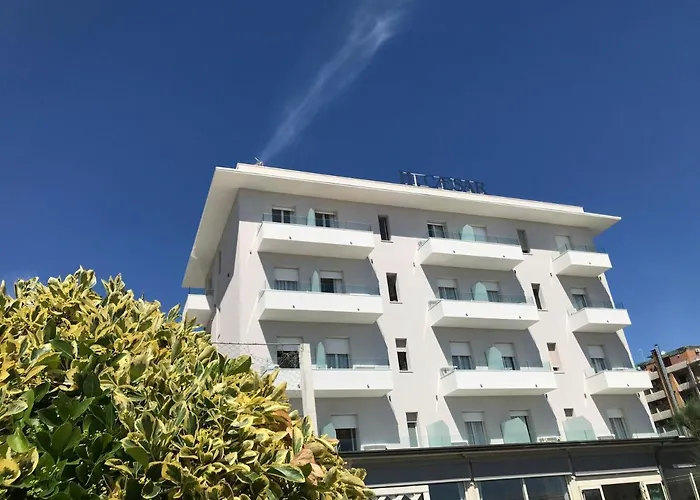 Hotel Caesar