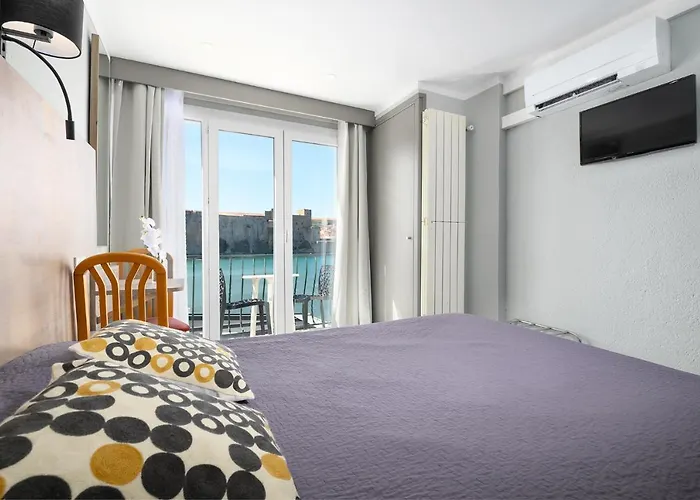Logis Hotel Le Triton