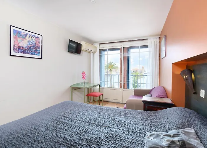 Logis Hotel Le Triton