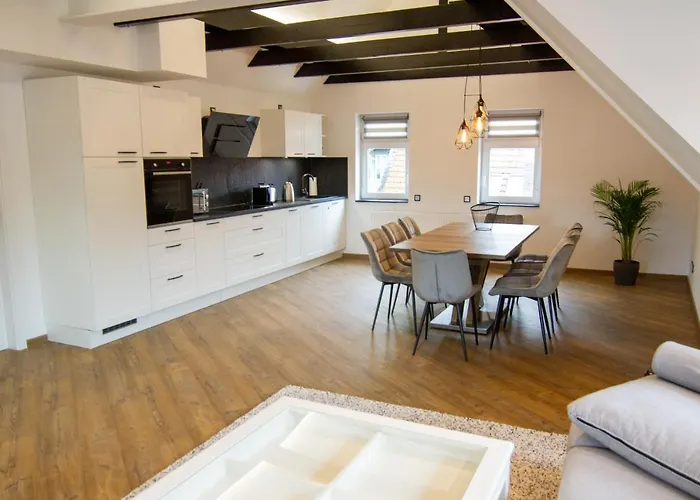 Schiefer Suite Hotel & Apartments