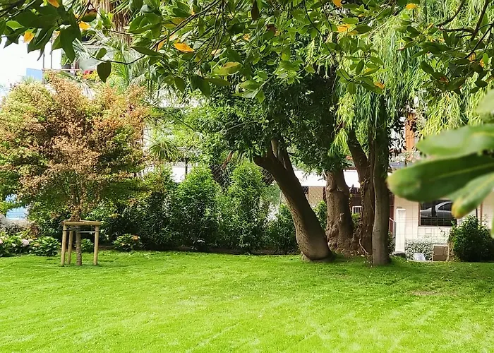Le Petit Boutique Hotel (Adults Only)