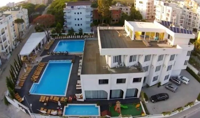 Sunborn Hotel