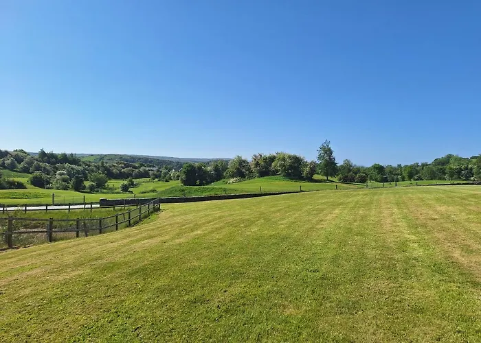 Westport Country Lodge Hotel