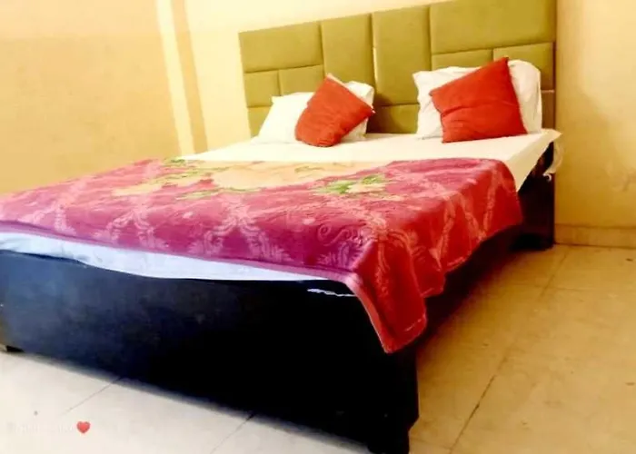 Oyo S.R. Hotel