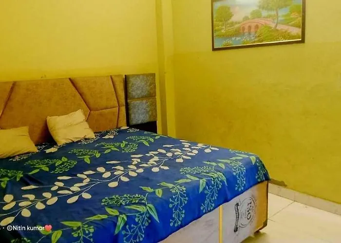 Oyo S.R. Hotel