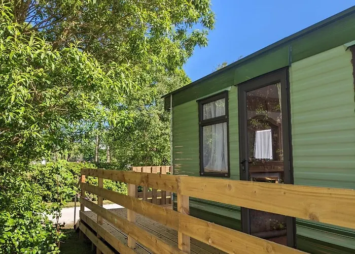 55 Glenfinart Caravan Park