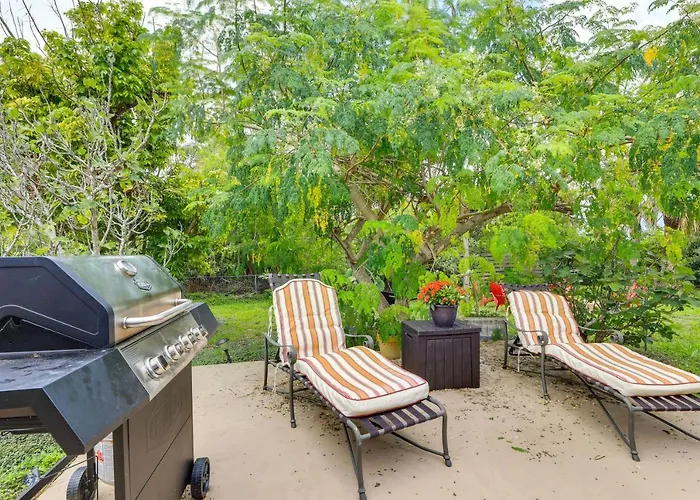 North Port Garden Home: Florida Room, Lanai!