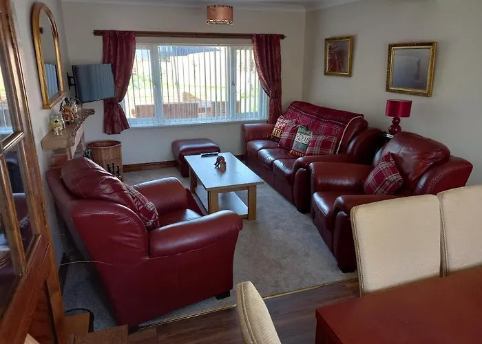 Pet Friendly Beautiful Detached Cottage Close To Spurn Point, Easington And Withersea
