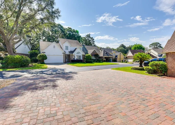 Charming Coastal Home: 6 Mi To Choctawhatchee Bay!