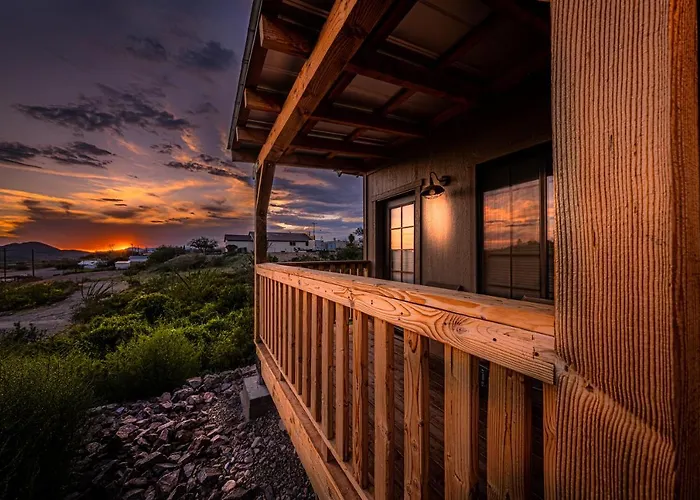 -Pet Friendly- Miners Cabin #6 - King Bed With Private Balcony