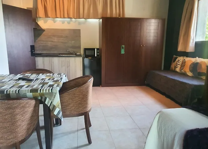 Hotel Masia El Molinete